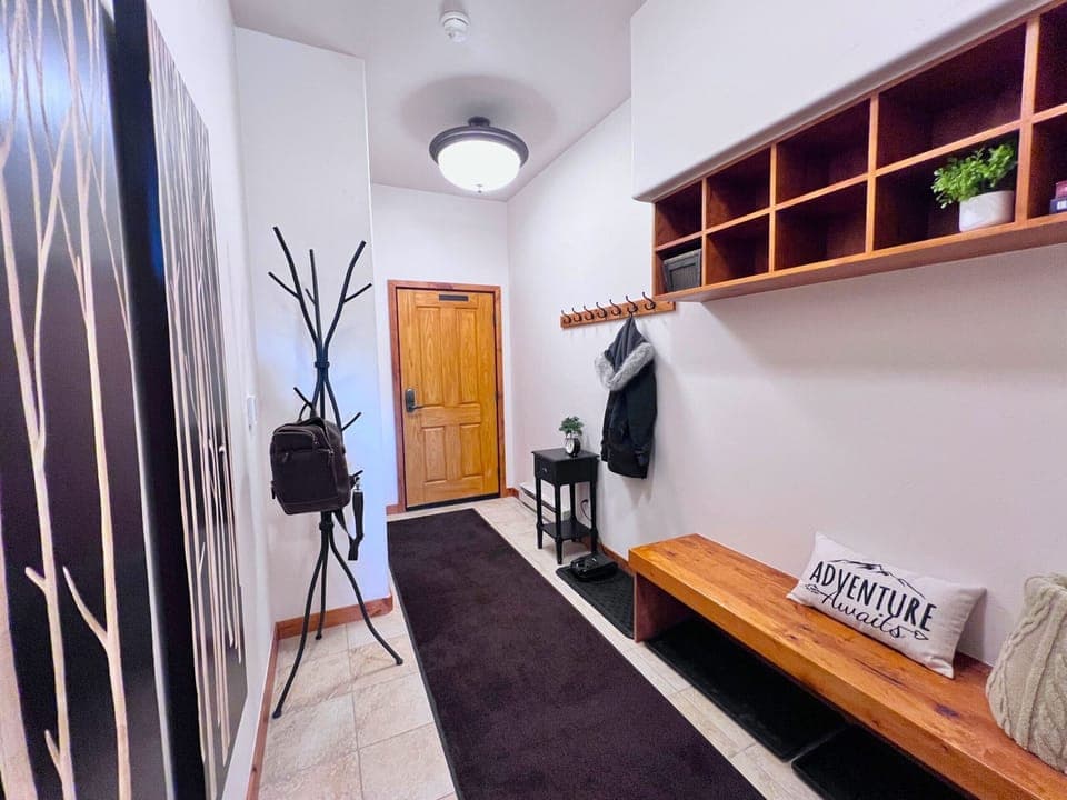 Entry hall with storage and closet