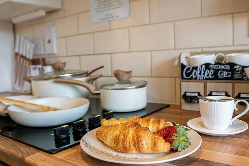 27 John Snow-low res-18