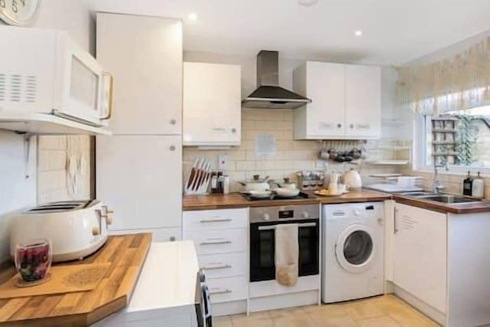 077bb829 3300 4f03 9e91 12c68a20f2e7