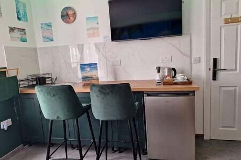 85955b1d 6919 4afe a8f9 e4a9d6553378