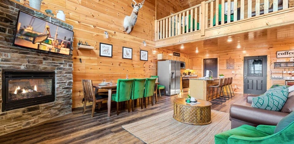 Cabin 1: Living room.