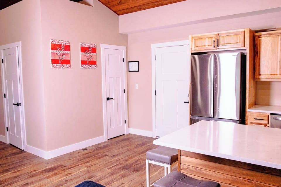 Wide entry and living space