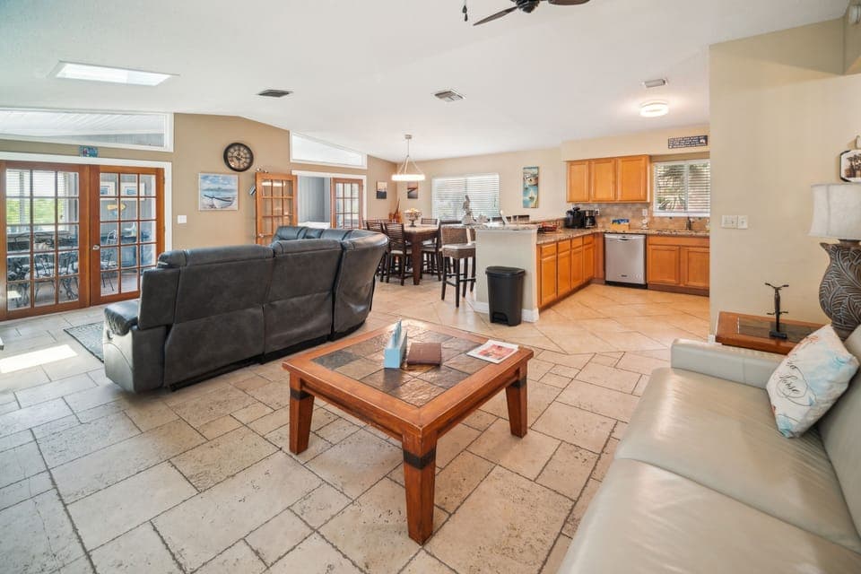 Furniture, Indoors, Living Room, Floor, Flooring