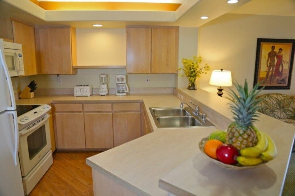 Wyndham Bali Hai Villas_7a.jpg