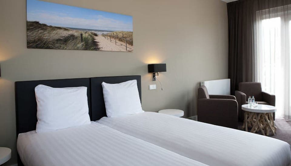 Comfortable Unit with Three Twin size beds