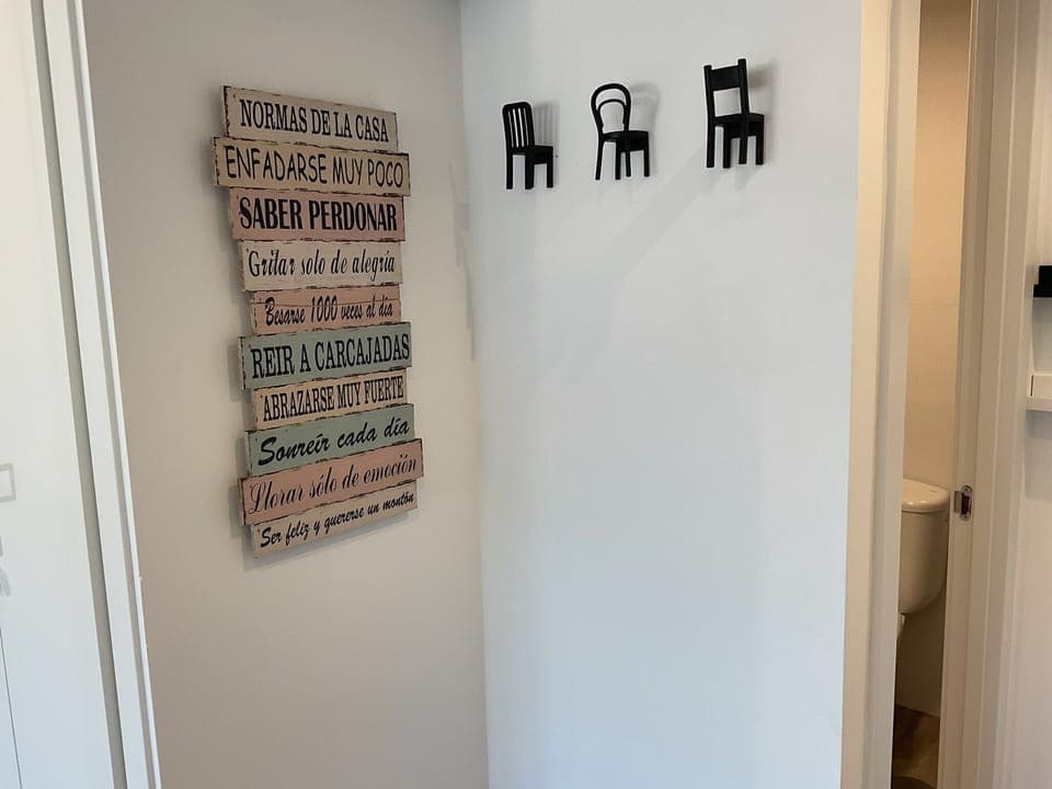 420159a4-d33a-4ba7-b076-78e89a7b48ef