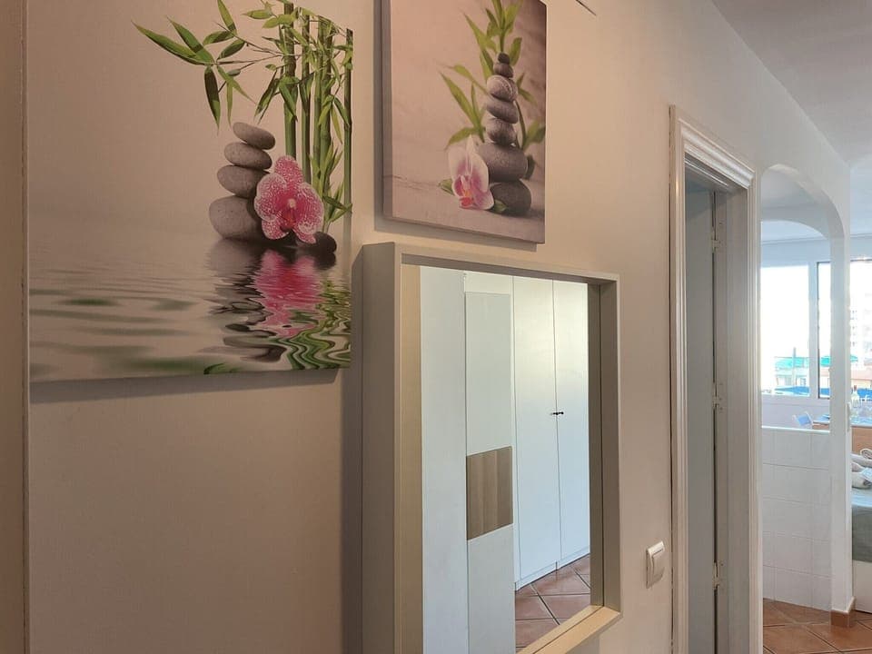 a90b8216-59b6-4693-9d06-8befc5f88696