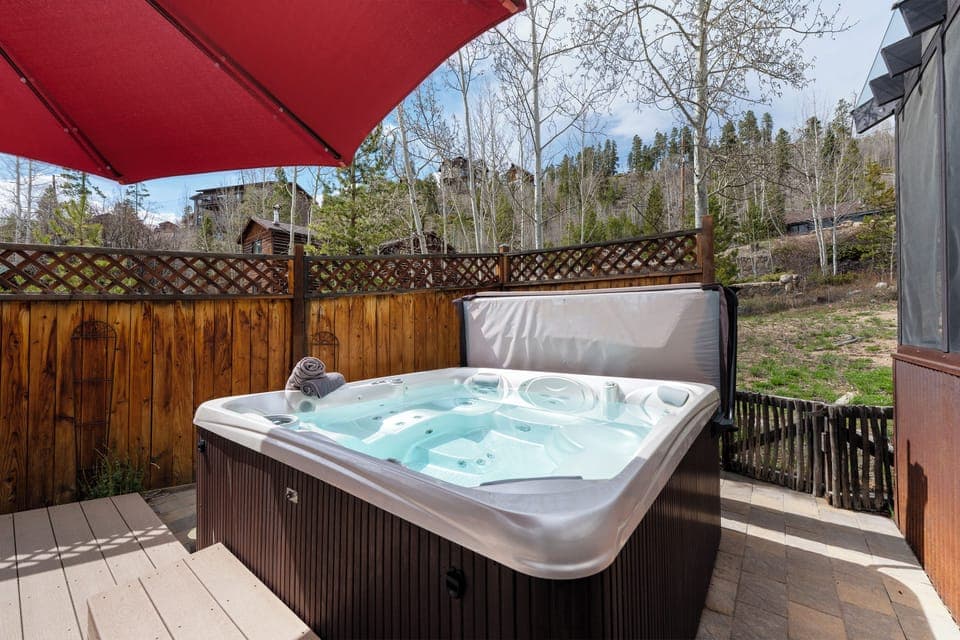 Gorgeous outdoor patio with private hot tub!