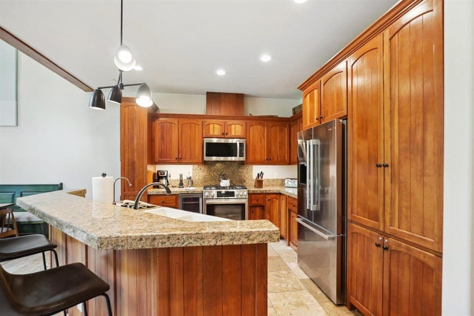 Fully stocked kitchen