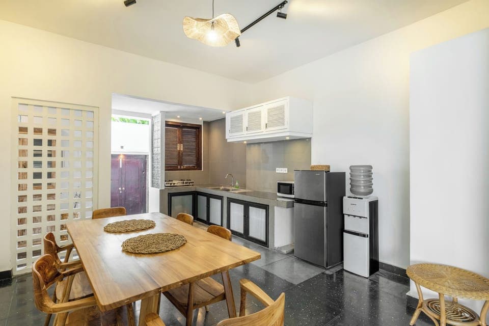 Fully equipped kitchen with dining for six at Villa Lalebay Seminyak