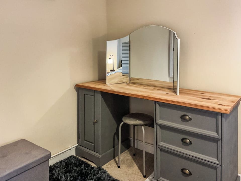 Double bedroom | Trinity Cottage, Abergavenny