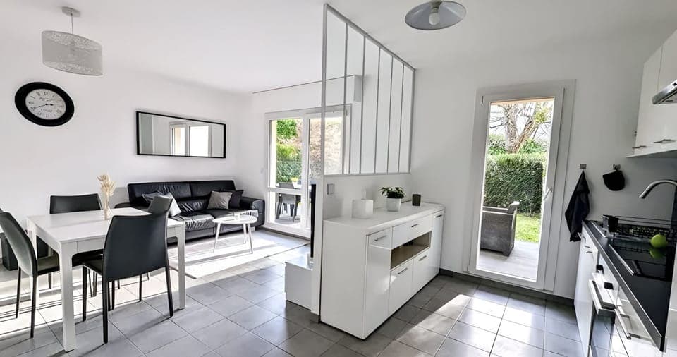 Kitchen / dining-living room