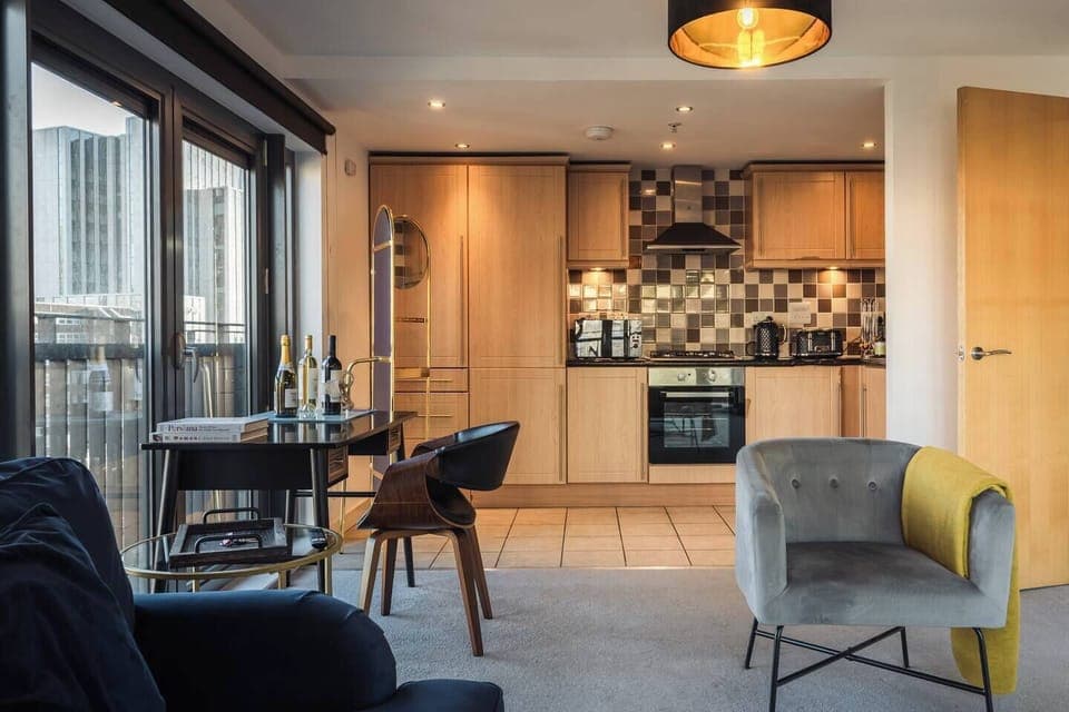 ca4964ea-2da0-4c8f-b0e9-d886549108c3