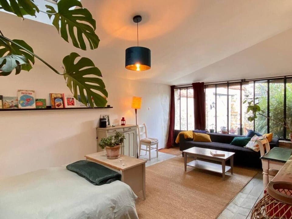 E4ea39dd faec 4930 bc4a bad1376a7e5b