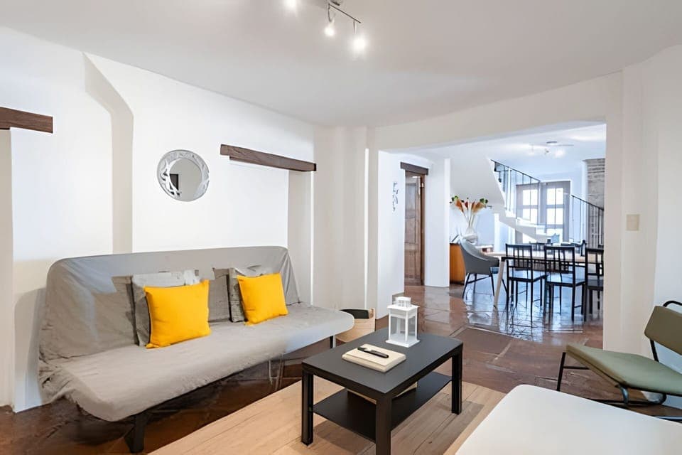 Communal lounge / TV room