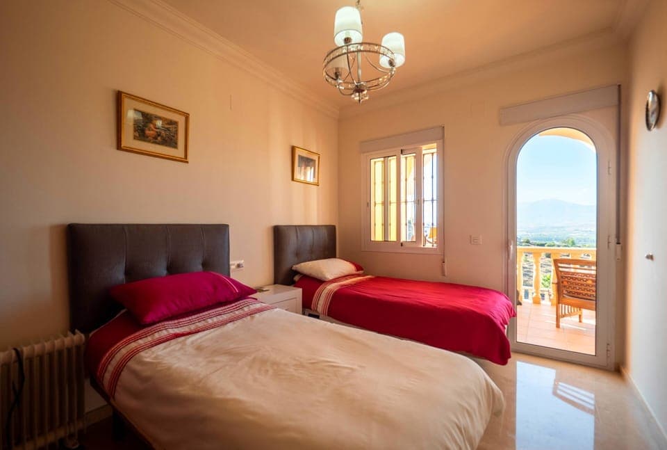 Upper Floor Twin Bedroom With Balcony Access