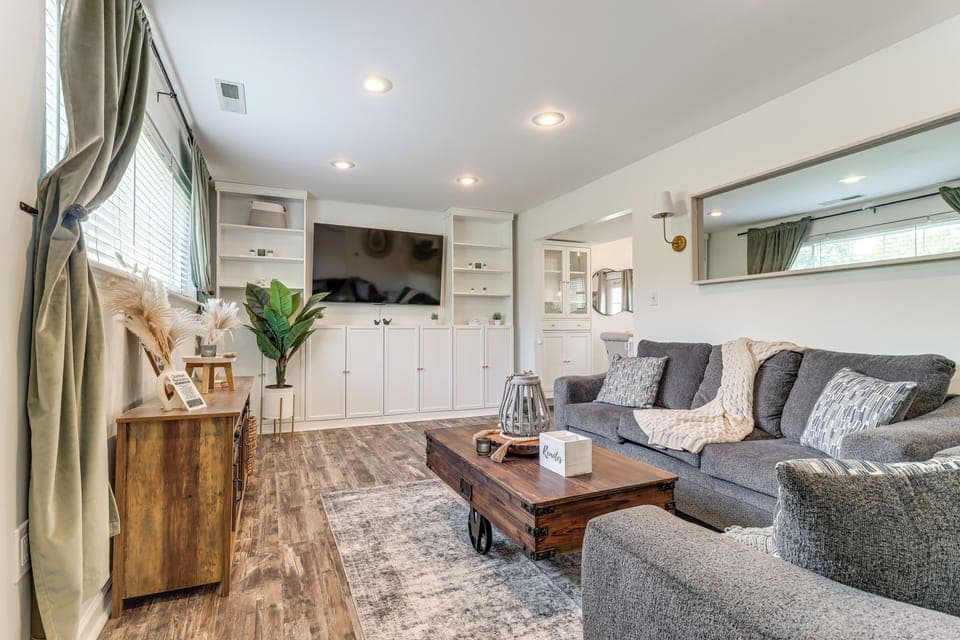 Westland Vacation Rental | 3BR | 1.5BA | 1,464 Sq Ft | Stairs Required