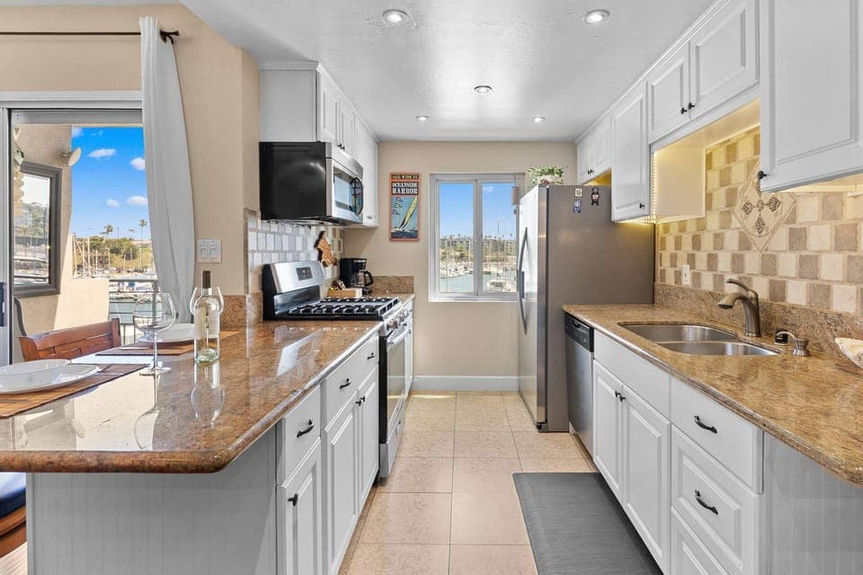 Breakfast Bar
