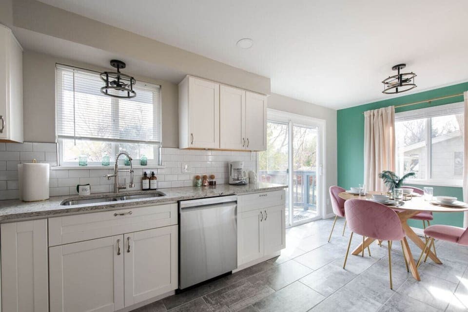 Modern, spacious, and stocked for any meal