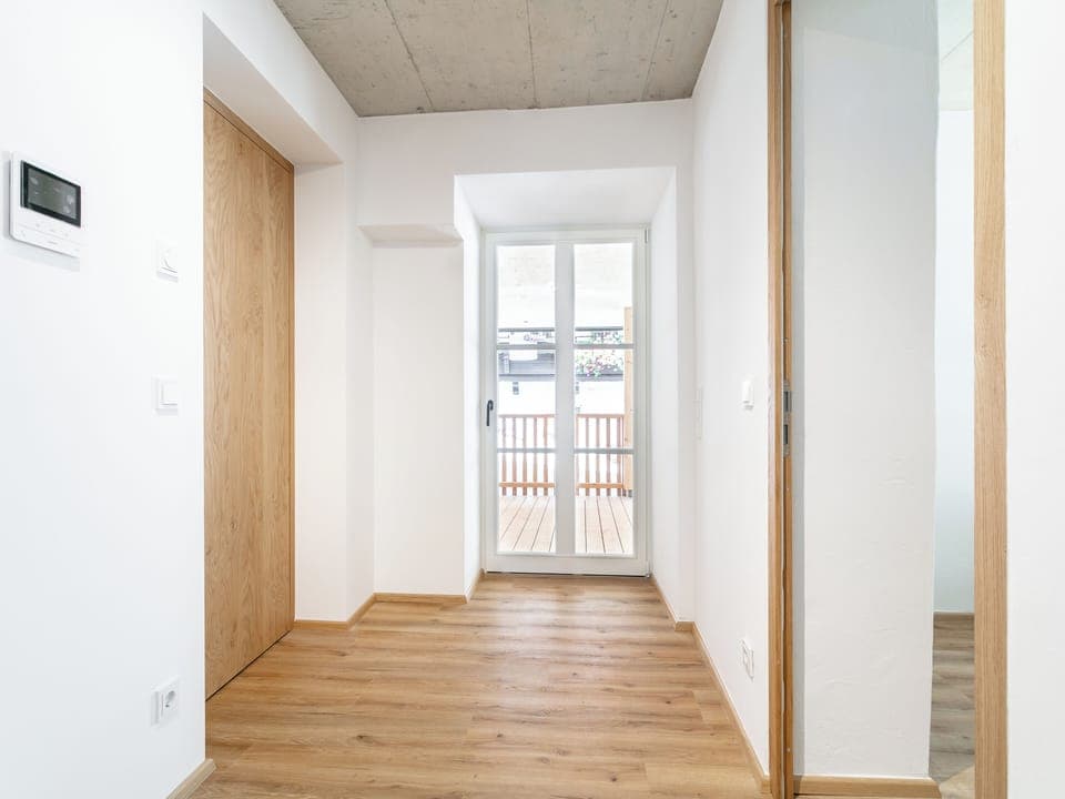 Entrance / Reception