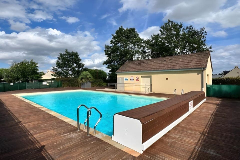Holiday Home Swimming Pool
