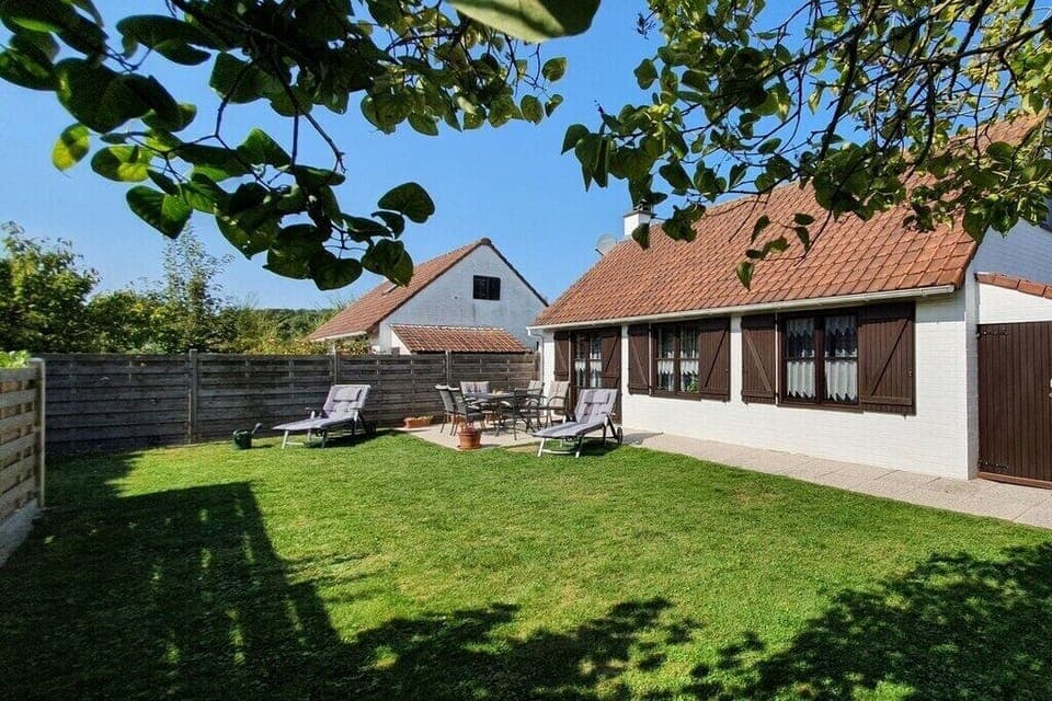 Holiday Home Exterior [summer]