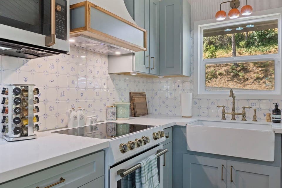 Our kitchen is completely electric, down to the tea kettle. Everything is new!
