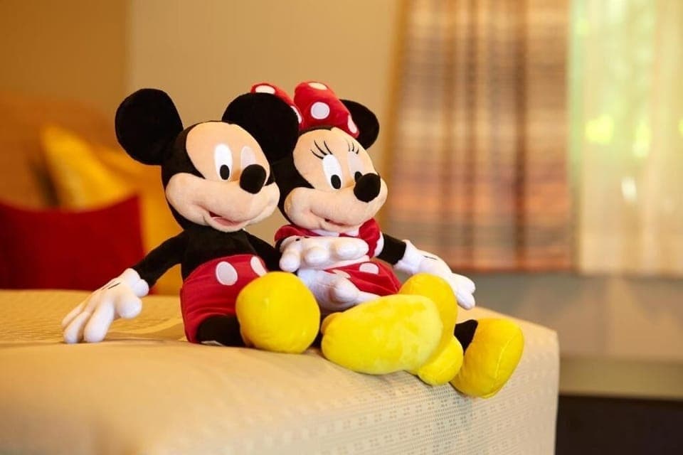 Units close to Disney!