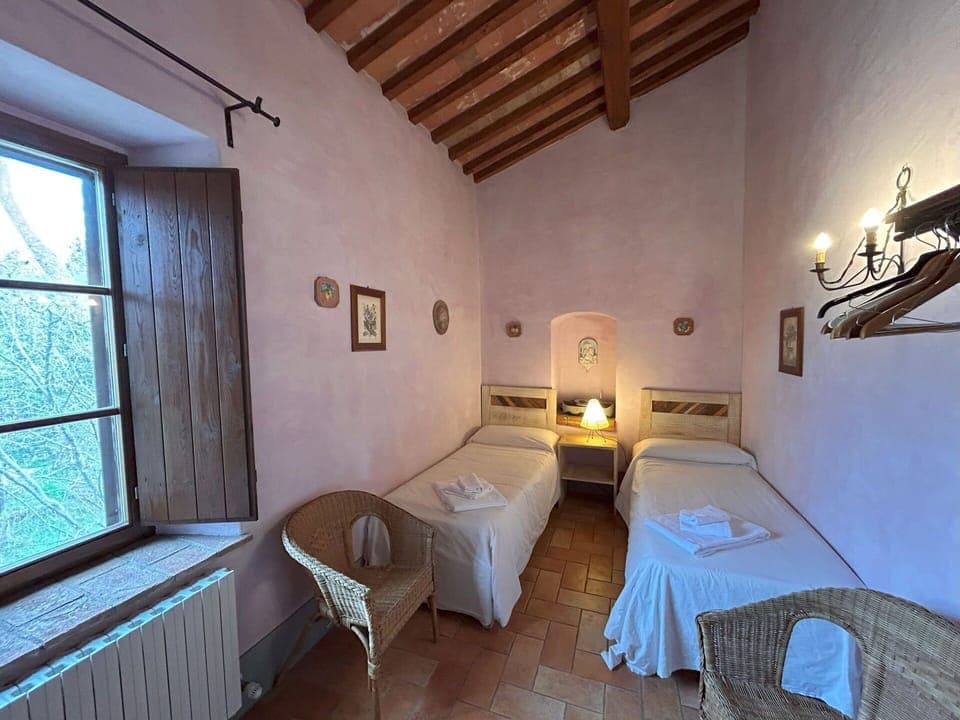 Autumn, Bedroom, Spring, Summer