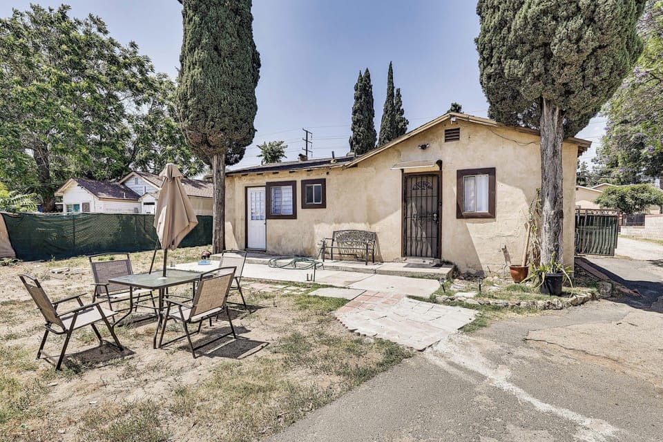 Ontario Vacation Rental | 1BR | 1BA | 2 Steps to Enter | 660 Sq Ft