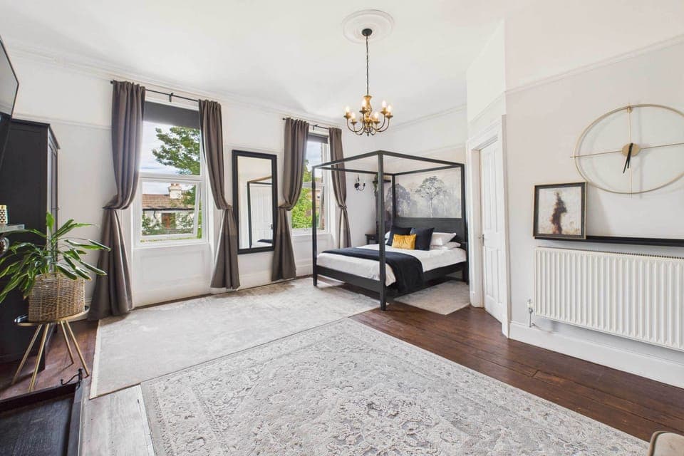 Beech Street, Liverpool - Host & Stay