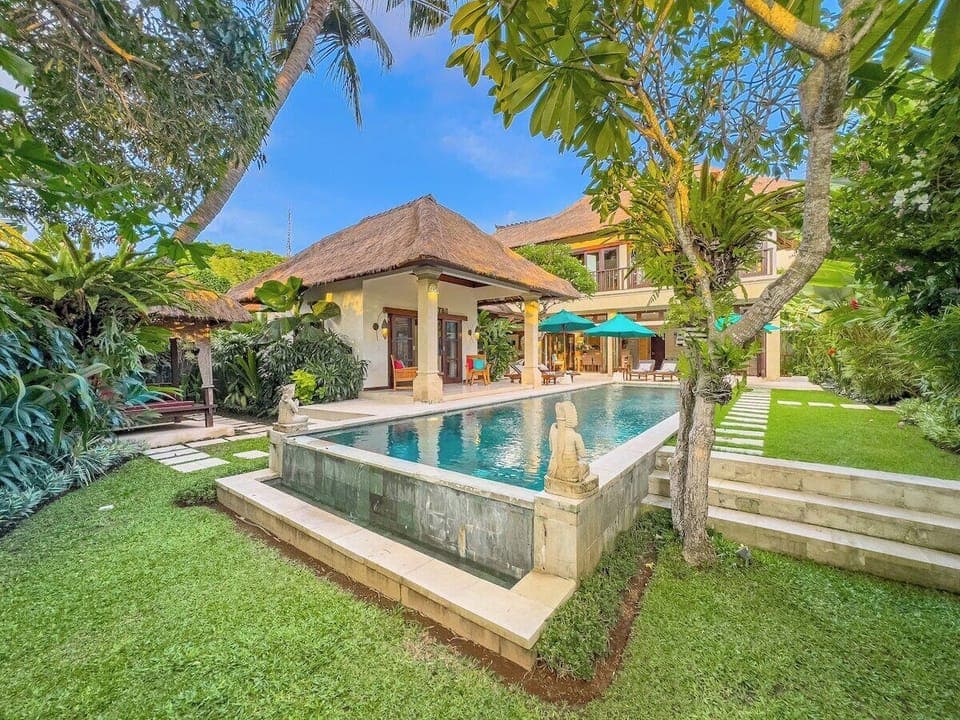 pool and garden area