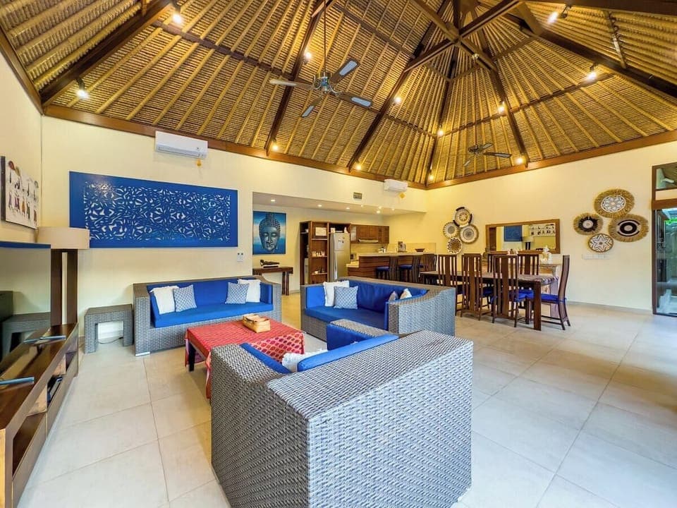 Villa Saphir 4 Bedroom (818)