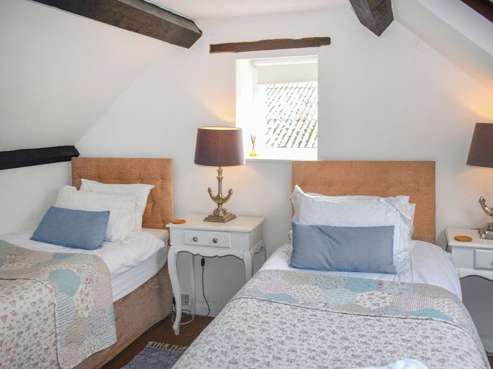 Twin bedroom | The Holt - Boswell Farm, Sidmouth