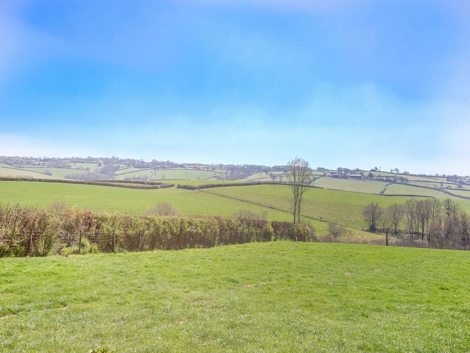 View | The Granary - Devon Farm Holidays, Crediton