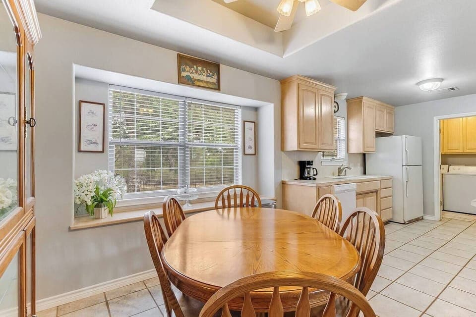 d3b79400-1e94-4263-ad98-206ca98acfa5