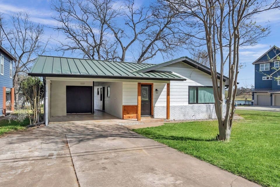 d4250e54-b0ba-40f1-8ded-effa6c9a8d6c