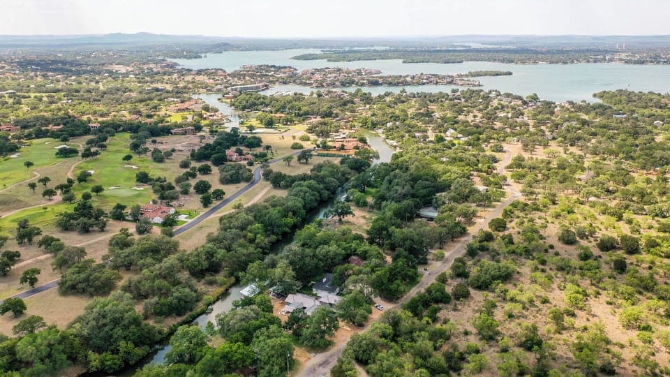 Direct Access to Lake LBJ - 