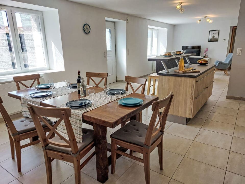 Kitchen / Dining Room