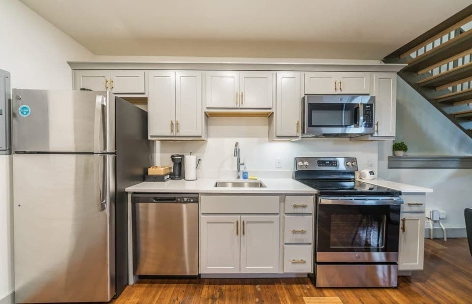 202 - Kitchen
