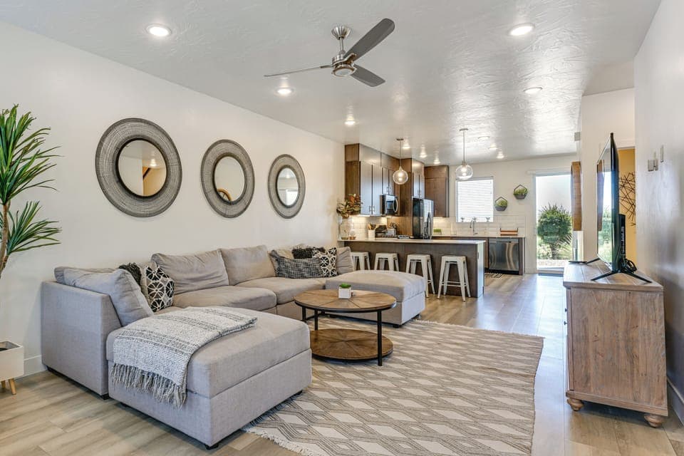 St. George Vacation Rental | 4BR | 3.5BA | 2 Steps Required | 1,935 Sq Ft