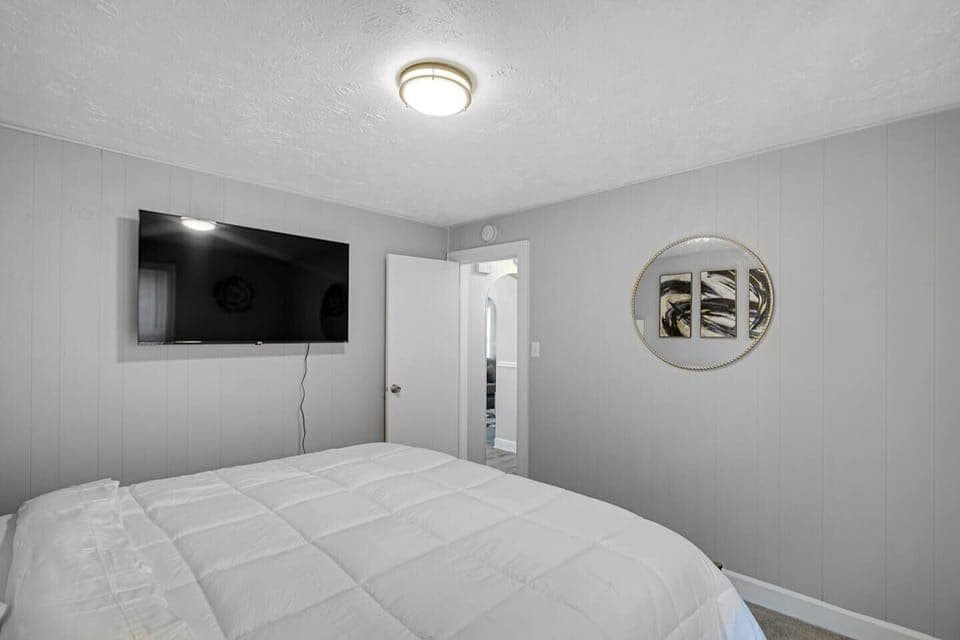 Unwind and relax, your dreamland escape is ready.