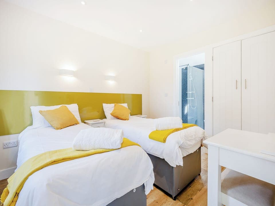 Twin bedroom | Hollywood - The Victorian Barn, Blandford Forum