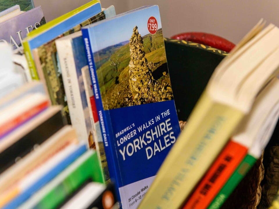 Shade, Mountain Range, Outdoor Structure, Eco Hotel, Deck, Outdoor Furniture, Garden, Chair, Landscaping, Hardwood