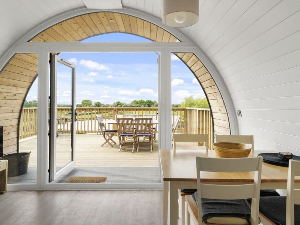 Shade, Mountain Range, Outdoor Structure, Eco Hotel, Deck, Outdoor Furniture, Garden, Chair, Landscaping, Hardwood