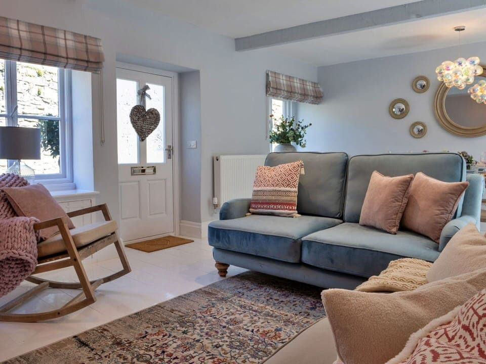 Deck, Shade, Hardwood, Outdoor Furniture, Balcony, Plank, Eco Hotel, Swimming Pool, Wood Flooring, Resort