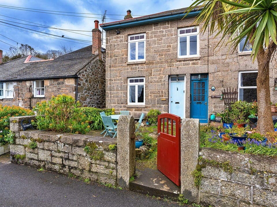 Apartment, Mountain Range, Valley, Alps, Hotel, Mountain Village
