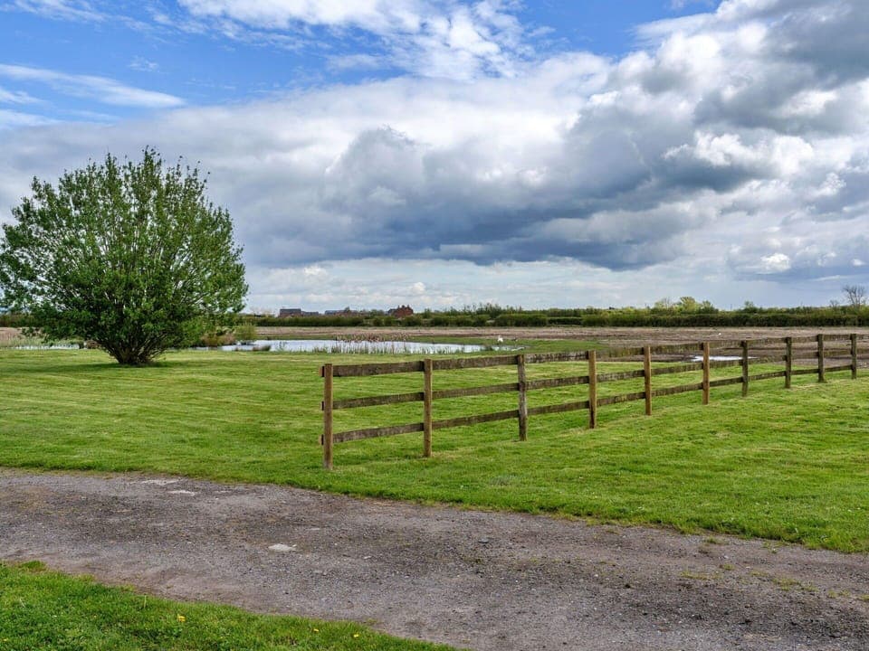 Apartment, Mountain Range, Valley, Alps, Hotel, Mountain Village