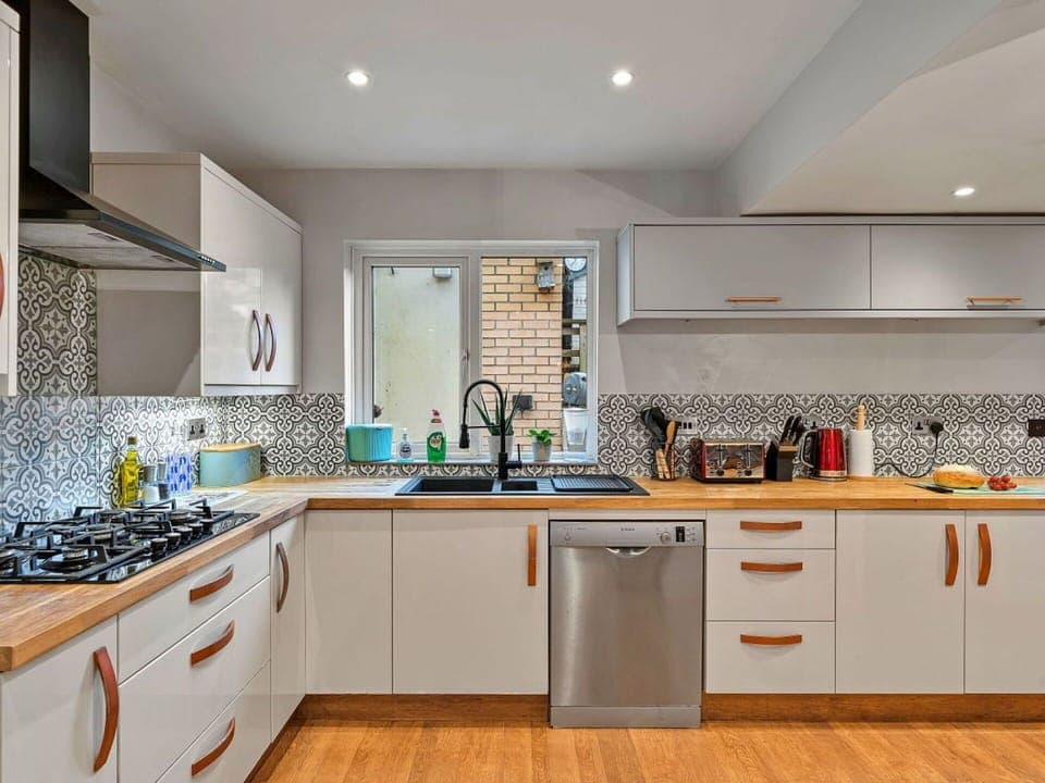 Apartment, Mountain Range, Valley, Alps, Hotel, Mountain Village