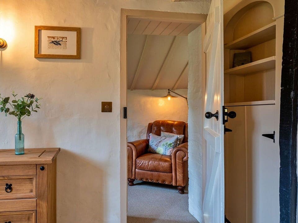 Apartment, Balcony, Shade, Marina, Hotel, Dock